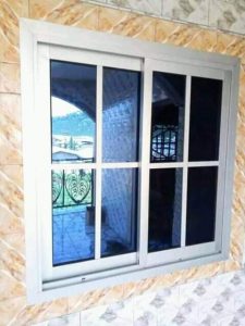 fenêtre sur mesure à Saint-Sornin-Lavolps